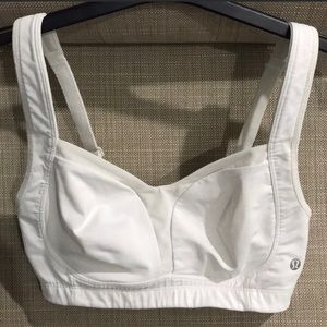 Lulu 32DD SPORTS BRA.